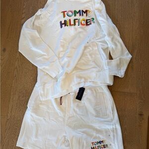 Tommy Hilfiger Men White Hoodie and Shorts Set with Rainbow Logo